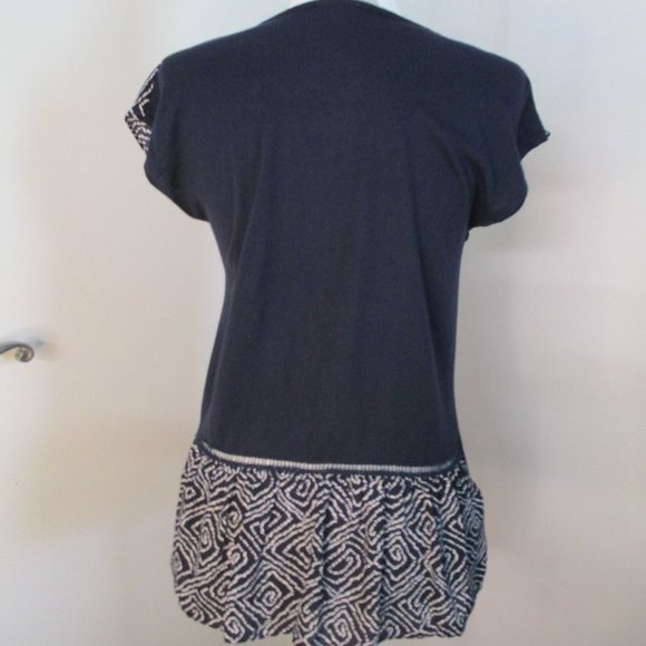 LOFT Navy Blue Tee Shirt Geometric Printed Cap Sleeves and Back Peplum Size SP - Picture 5 of 11
